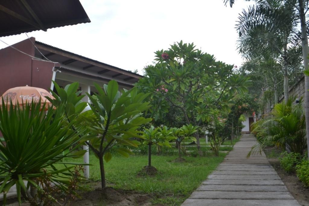 Hotel Kiayazo Gili Trawangan Zewnętrze zdjęcie